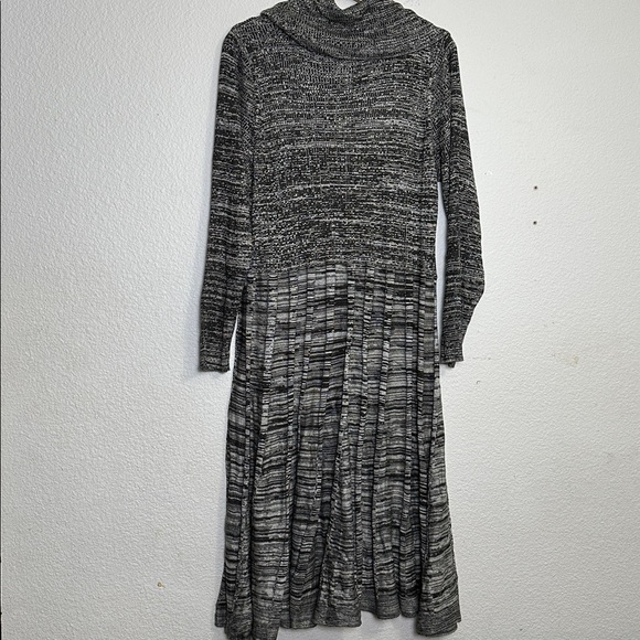 Calvin Klein Women’s 2X Gray Marled Knit Cowl Neck Long Sleeve Sweater Dress - Picture 2 of 10